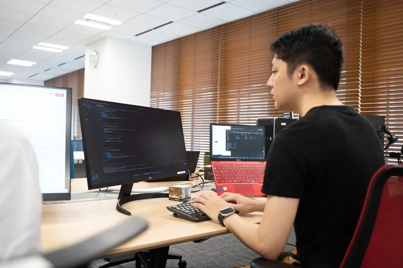 プログラマー(キャリア採用)